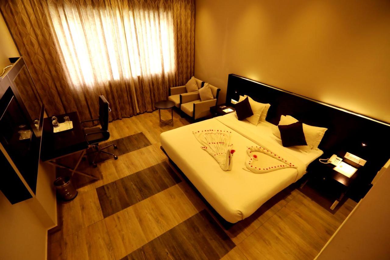 Hotel Queens Inn Velanganni Εξωτερικό φωτογραφία