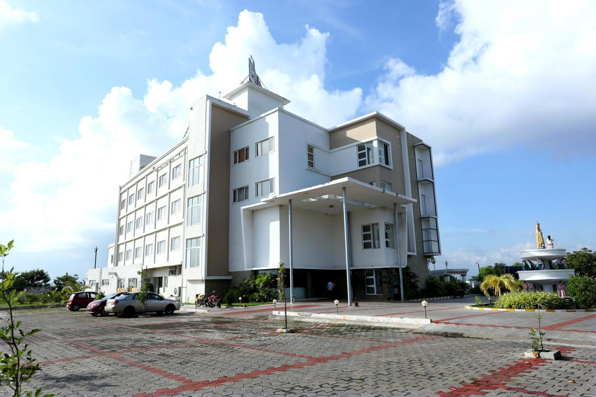 Hotel Queens Inn Velanganni Εξωτερικό φωτογραφία