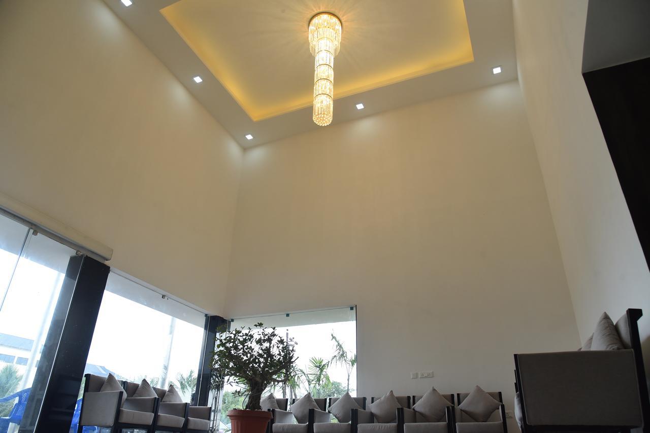 Hotel Queens Inn Velanganni Εξωτερικό φωτογραφία