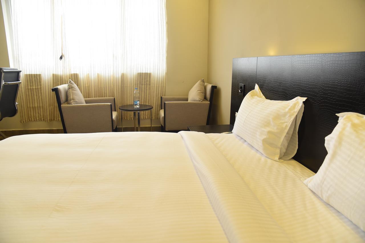 Hotel Queens Inn Velanganni Εξωτερικό φωτογραφία