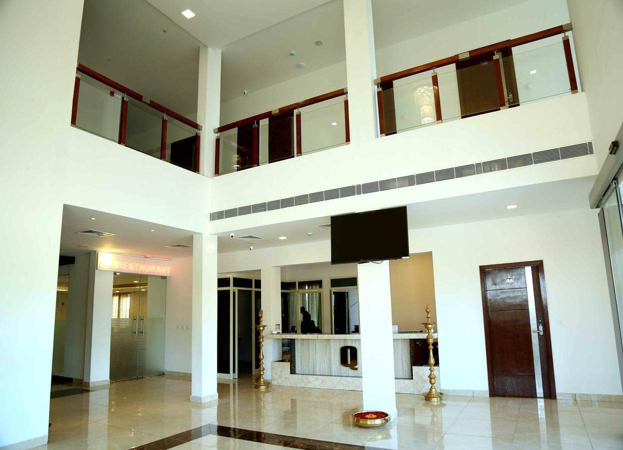 Hotel Queens Inn Velanganni Εξωτερικό φωτογραφία
