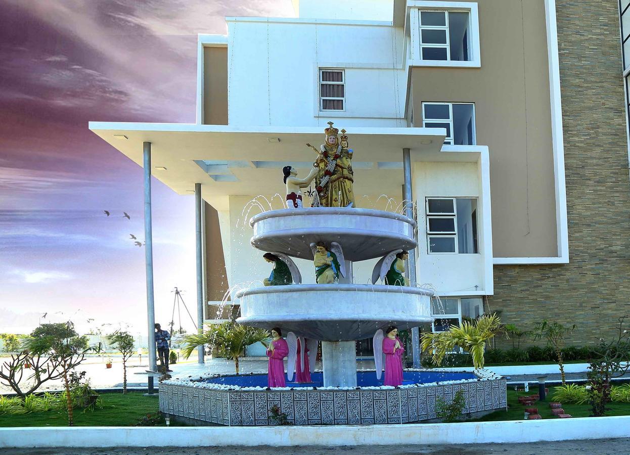 Hotel Queens Inn Velanganni Εξωτερικό φωτογραφία